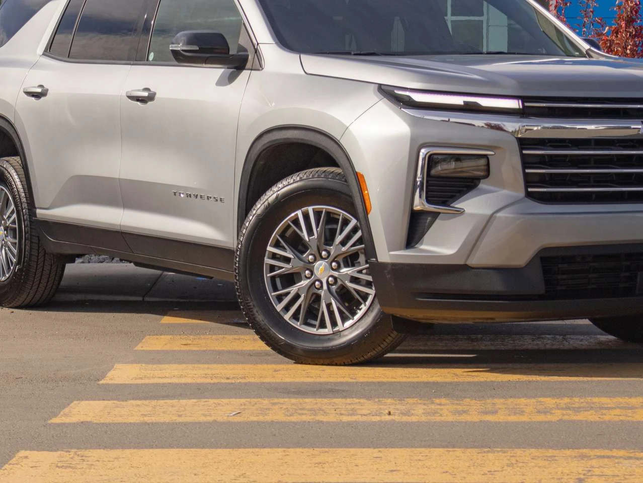 Chevrolet Traverse 2LT AWD 2.5T 7 Passenger | Heated Leather Bucket S | Mobile.bg � ����������� 6