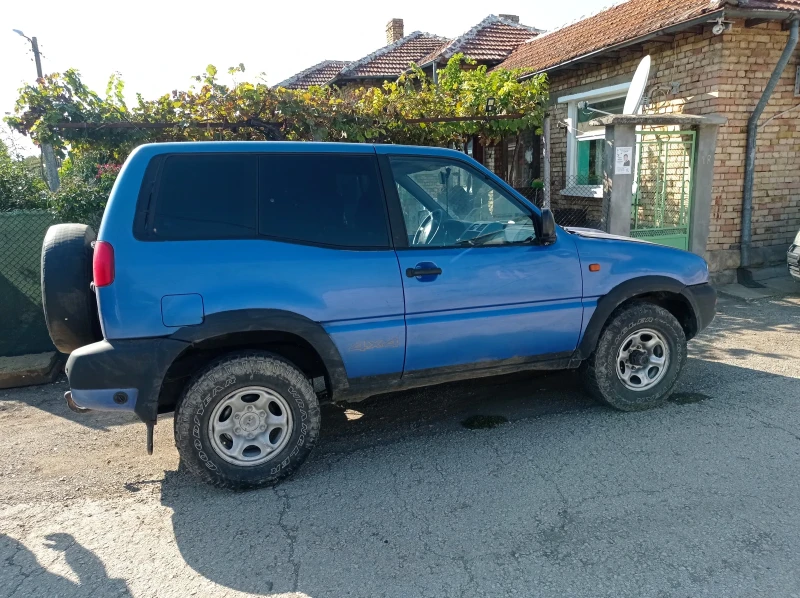 Nissan Terrano, снимка 3 - Автомобили и джипове - 47354996