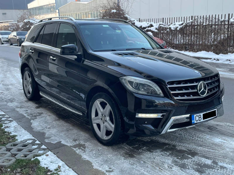 Mercedes-Benz ML 350 Bluetec 4 Matic AMG, снимка 2 - Автомобили и джипове - 48708138