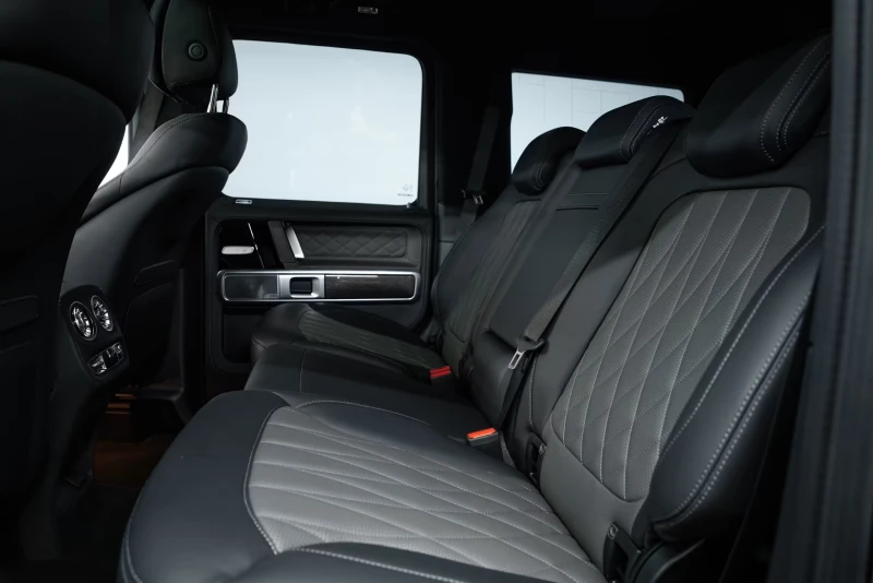 Mercedes-Benz G 63 AMG Manufaktur , снимка 12 - Автомобили и джипове - 51493790