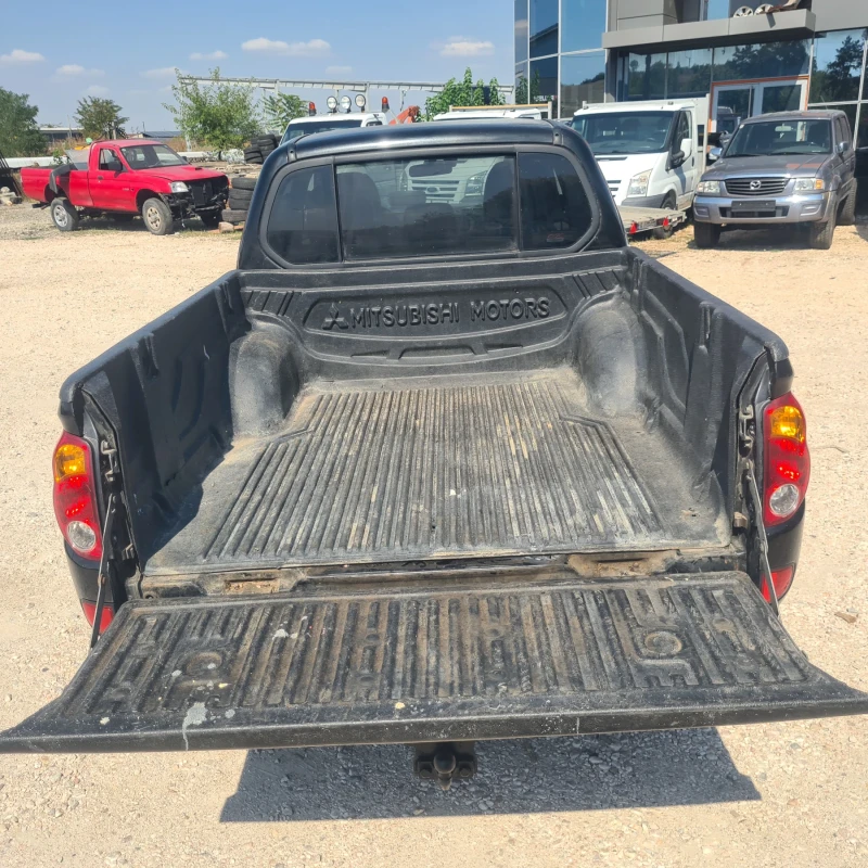 Mitsubishi L200, снимка 6 - Автомобили и джипове - 51586644