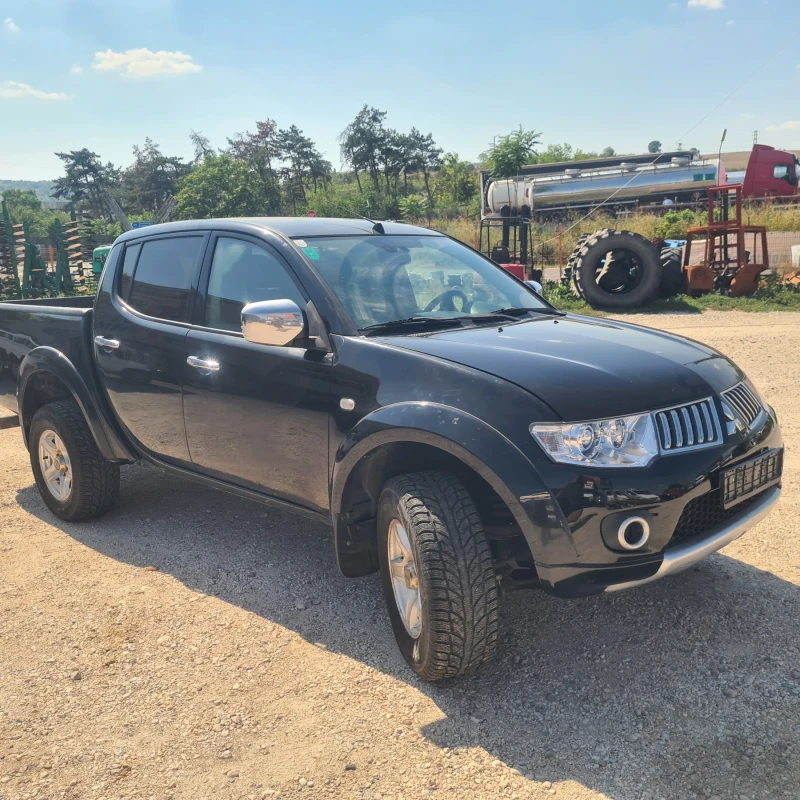 Mitsubishi L200, снимка 3 - Автомобили и джипове - 51586644