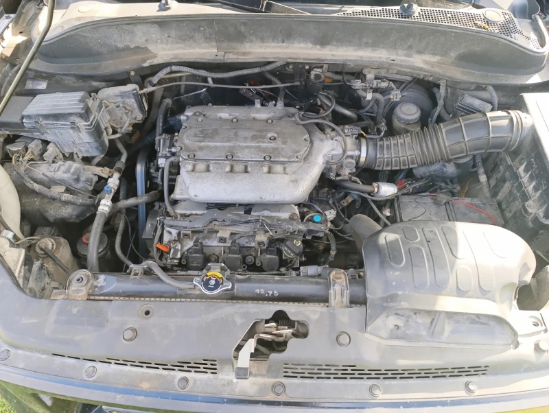 Honda Ridgeline, снимка 7 - Автомобили и джипове - 52214765