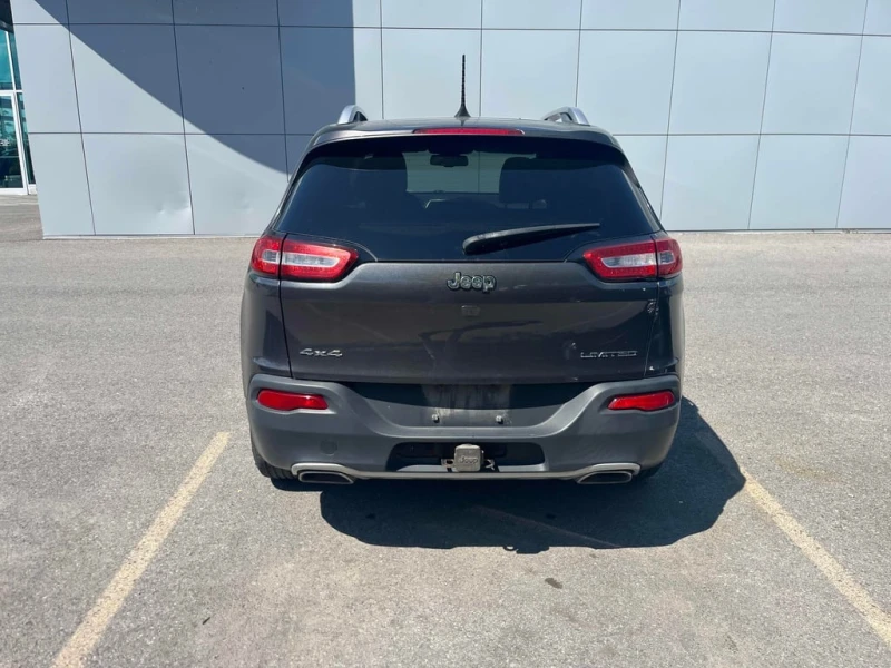 Jeep Cherokee * Limited * CARFAX * БЕЗ ПЪРВОНАЧАЛНА ВНОСКА, снимка 4 - Автомобили и джипове - 52674116