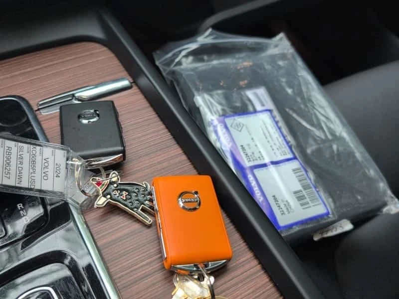 Volvo XC60 * Plus Dark Theme * CARFAX * ��� ������������ | Mobile.bg � ����������� 14