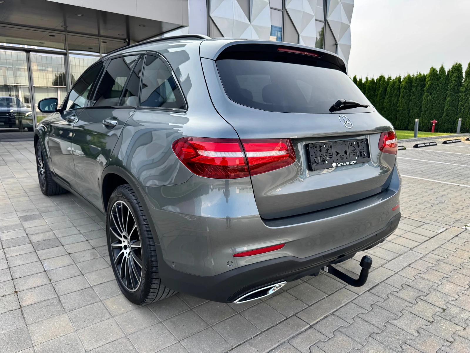 Mercedes-Benz GLC 350 AMG-DISTRONIC+ -BLIND-SPOT-LANE-ASIST-ПОДГРЕВ- - изображение 7