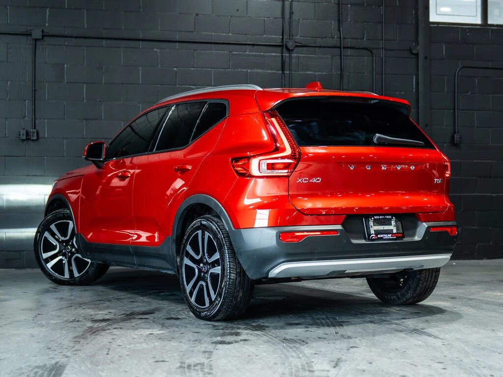 Volvo XC40 T5 Momentum * HeadUp * АвтоКредит * (ЦЕНА ДО БГ) - изображение 4