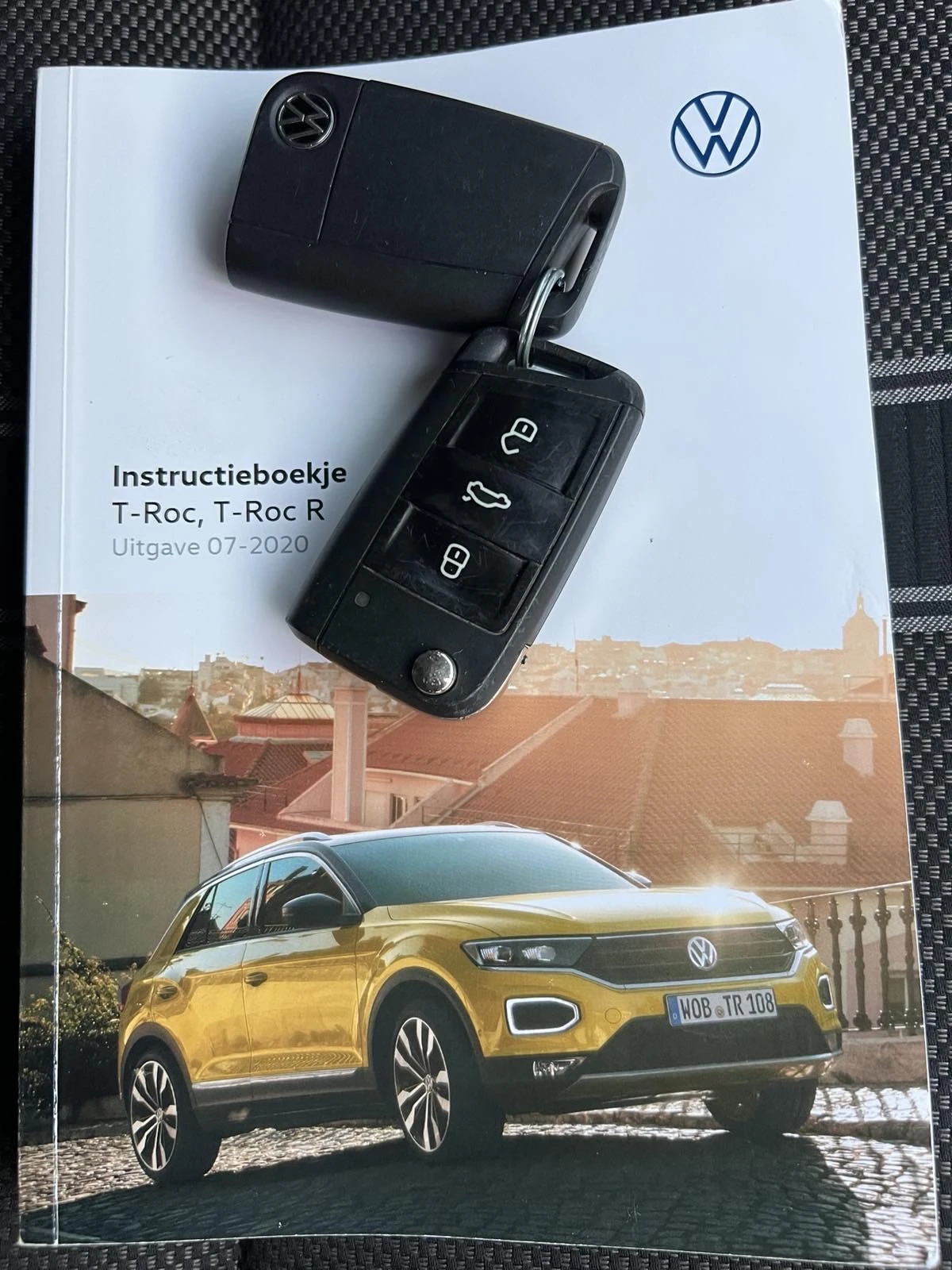 VW T-Roc 1.5 TSI Style Business - изображение 9