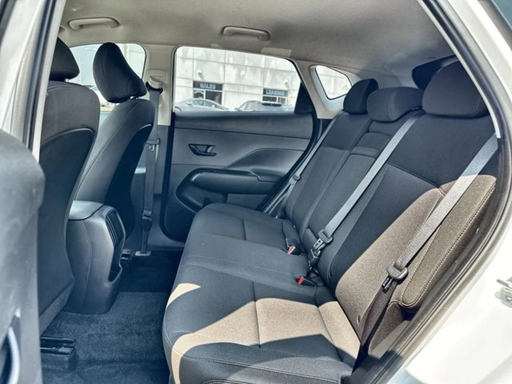 Hyundai Kona Essential 4X4* * CarPlay* *  | Mobile.bg   10