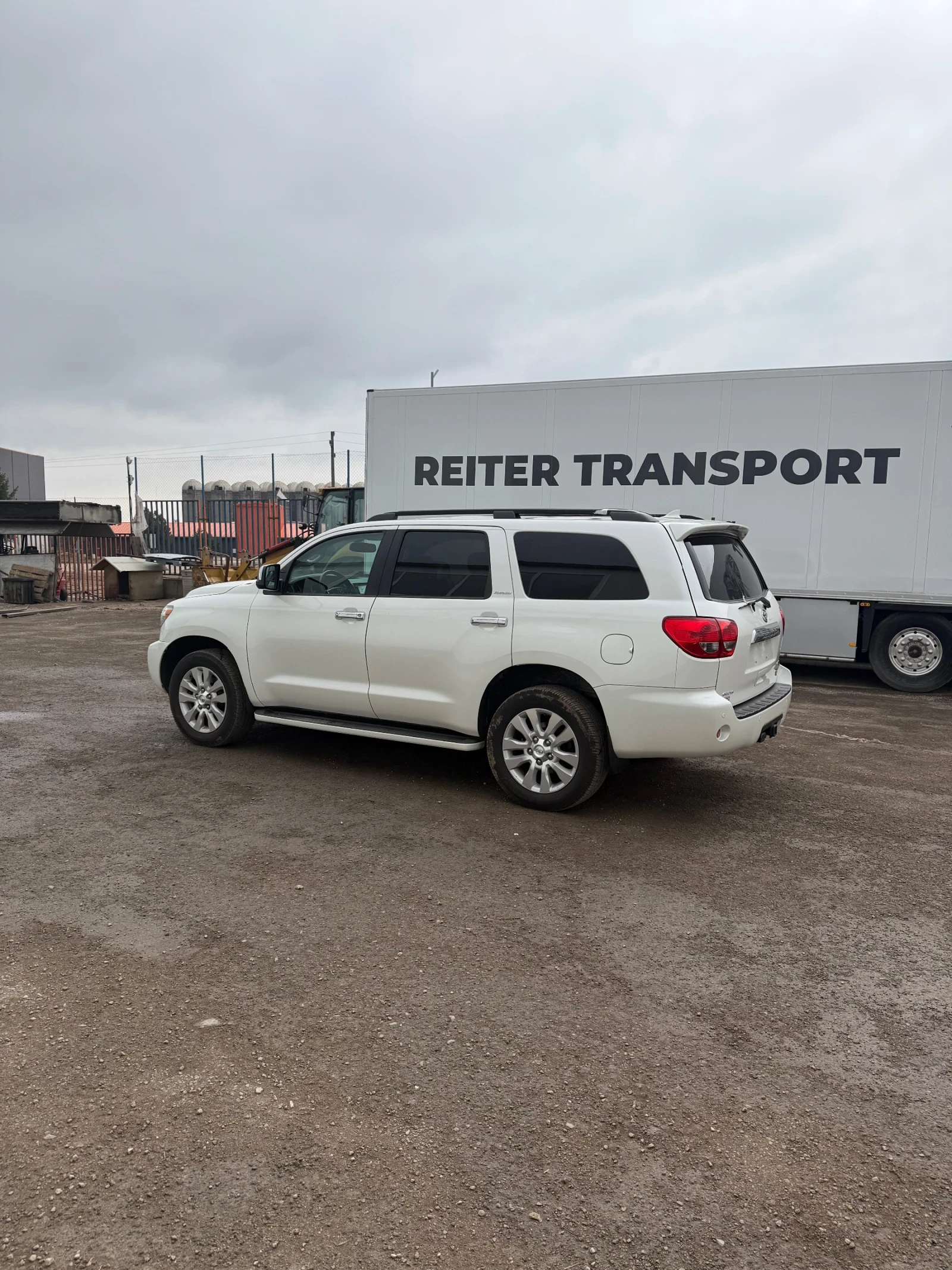 Toyota Sequoia Platinum , снимка 7 - Автомобили и джипове - 53963827