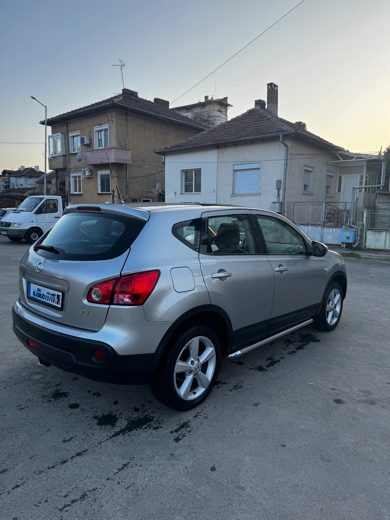 Nissan Qashqai, снимка 5 - Автомобили и джипове - 54006826