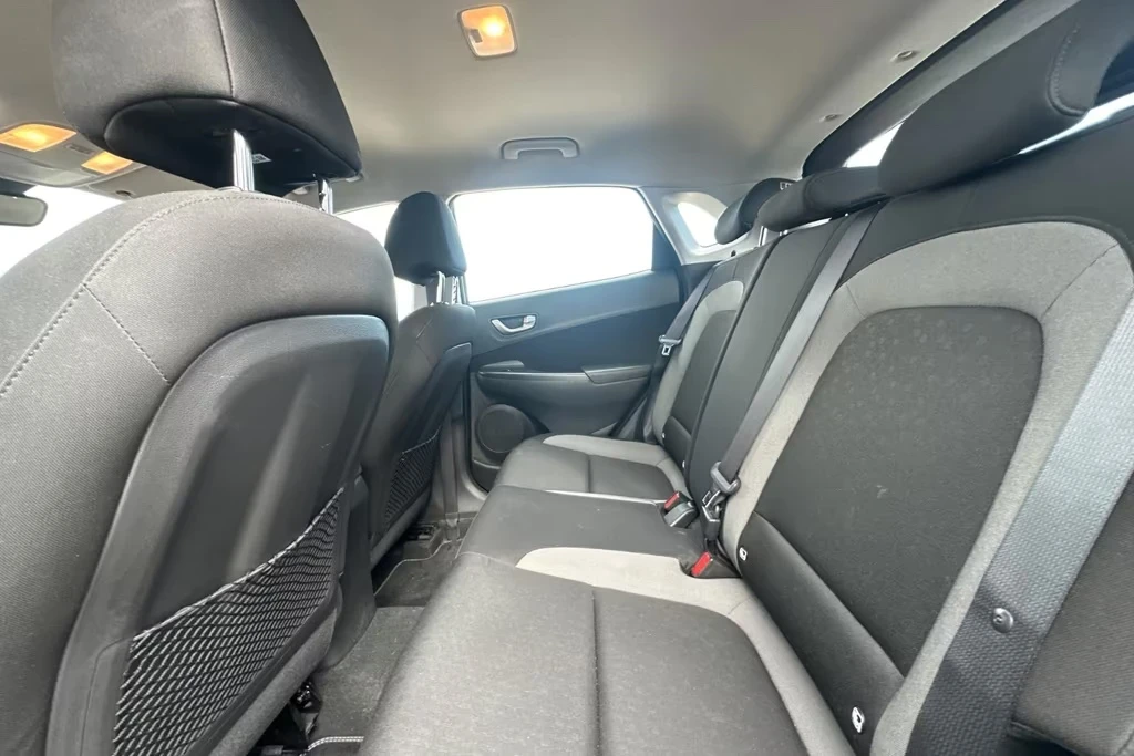 Hyundai Kona 1.6d Aut. 136ps DK, снимка 15 - Автомобили и джипове - 54447974