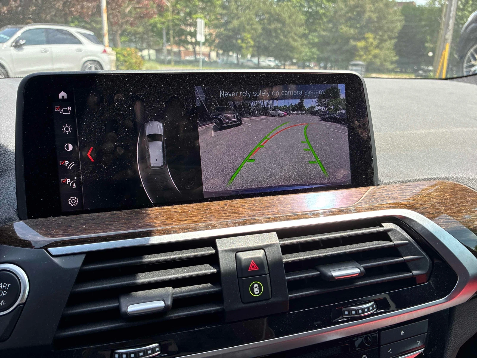 BMW X3 xDrive30i * ПОДГРЕВ * ПАНОРАМА * 2 КЛЮЧА * CARFAX, снимка 8 - Автомобили и джипове - 54804308