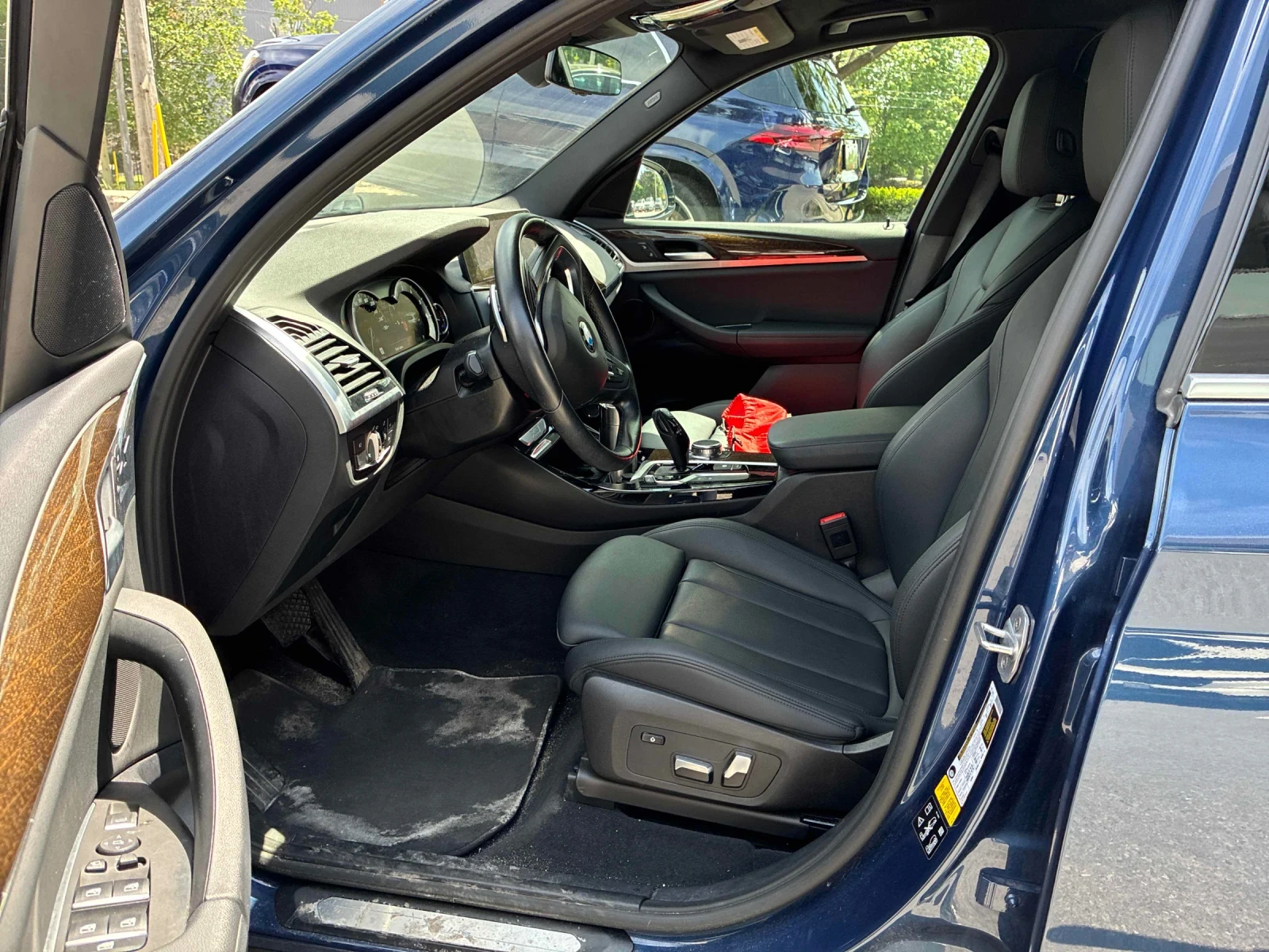 BMW X3 xDrive30i * ПОДГРЕВ * ПАНОРАМА * 2 КЛЮЧА * CARFAX, снимка 6 - Автомобили и джипове - 54804308