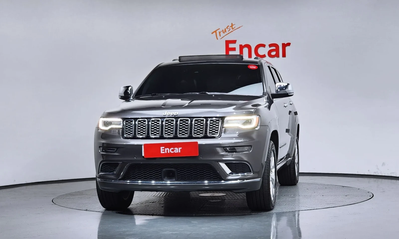 Jeep Grand cherokee SUMMIT* 3.6* DISTR* PANO* ПОДГРЕВИ* ОБДУХ* HK* FUL, снимка 3 - Автомобили и джипове - 55087385