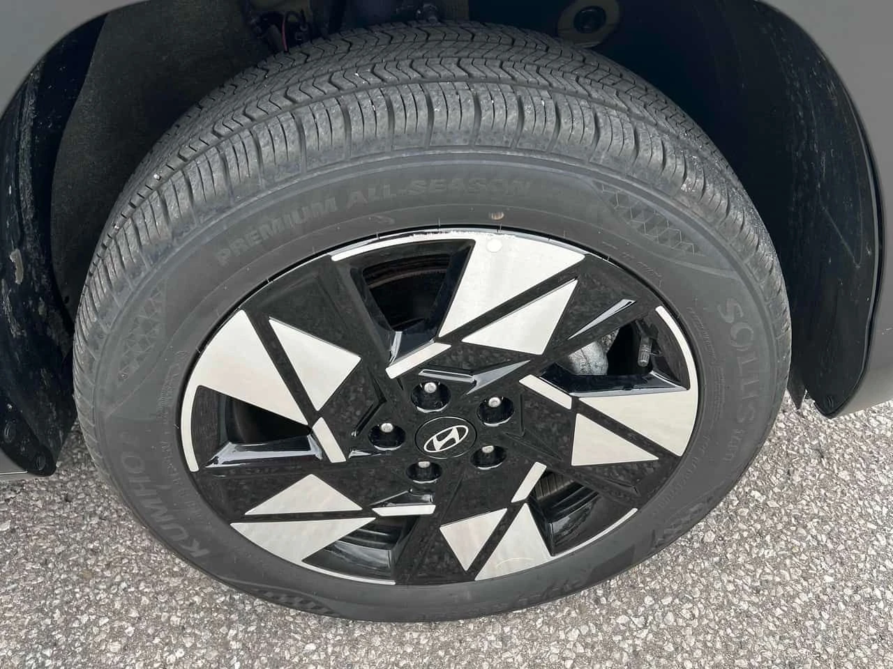 Hyundai Kona | Preferred | DISTRONIC | CARFAX | ПОДГРЕВ | , снимка 7 - Автомобили и джипове - 55193929