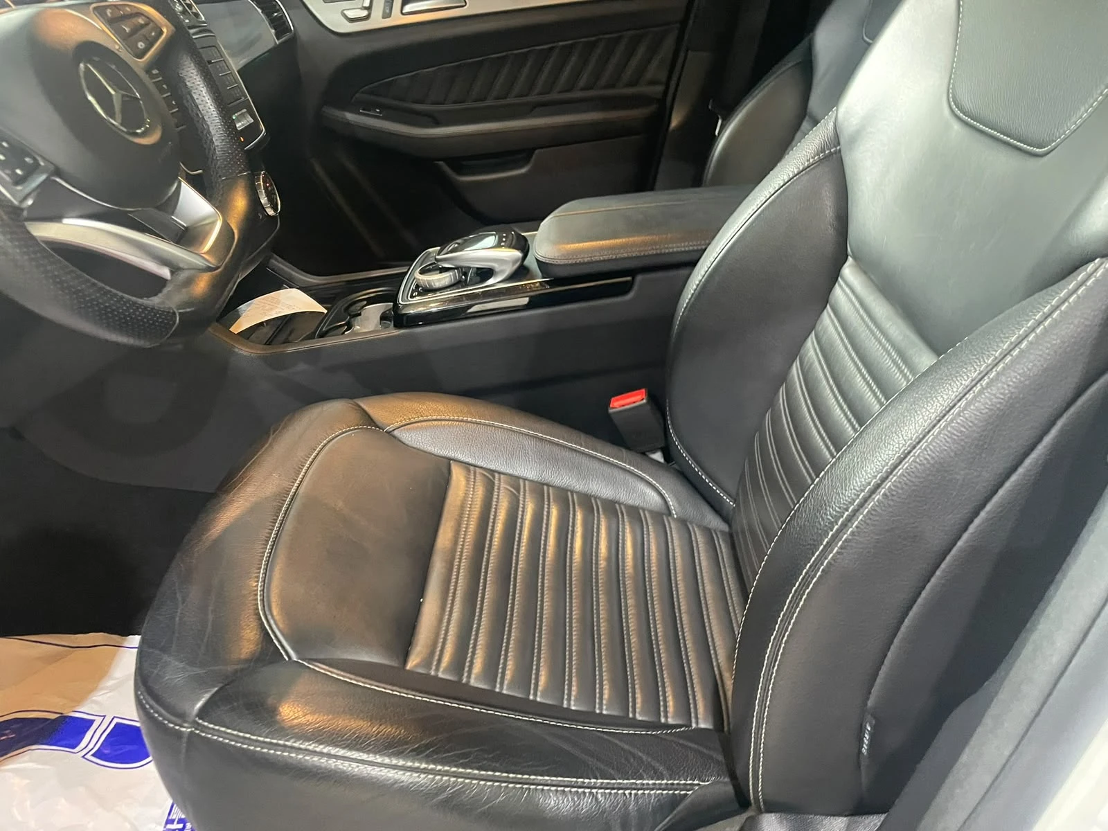 Mercedes-Benz GLE Coupe 350D ! 4matic ! AMG Line ! 9G-tronic !, снимка 7 - Автомобили и джипове - 55282309