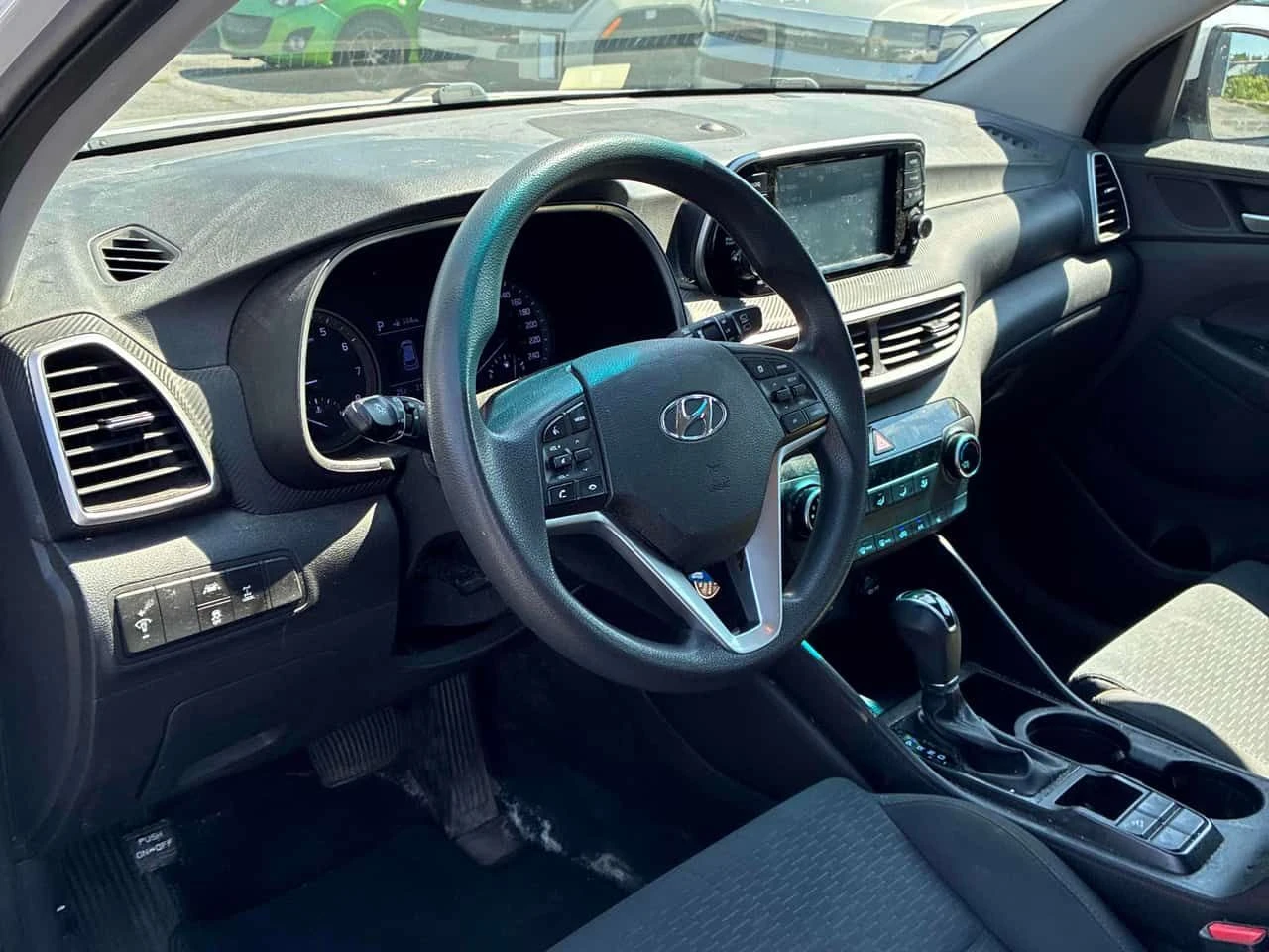 Hyundai Tucson * Essential * АВТОКРЕДИТ * , снимка 8 - Автомобили и джипове - 55652068