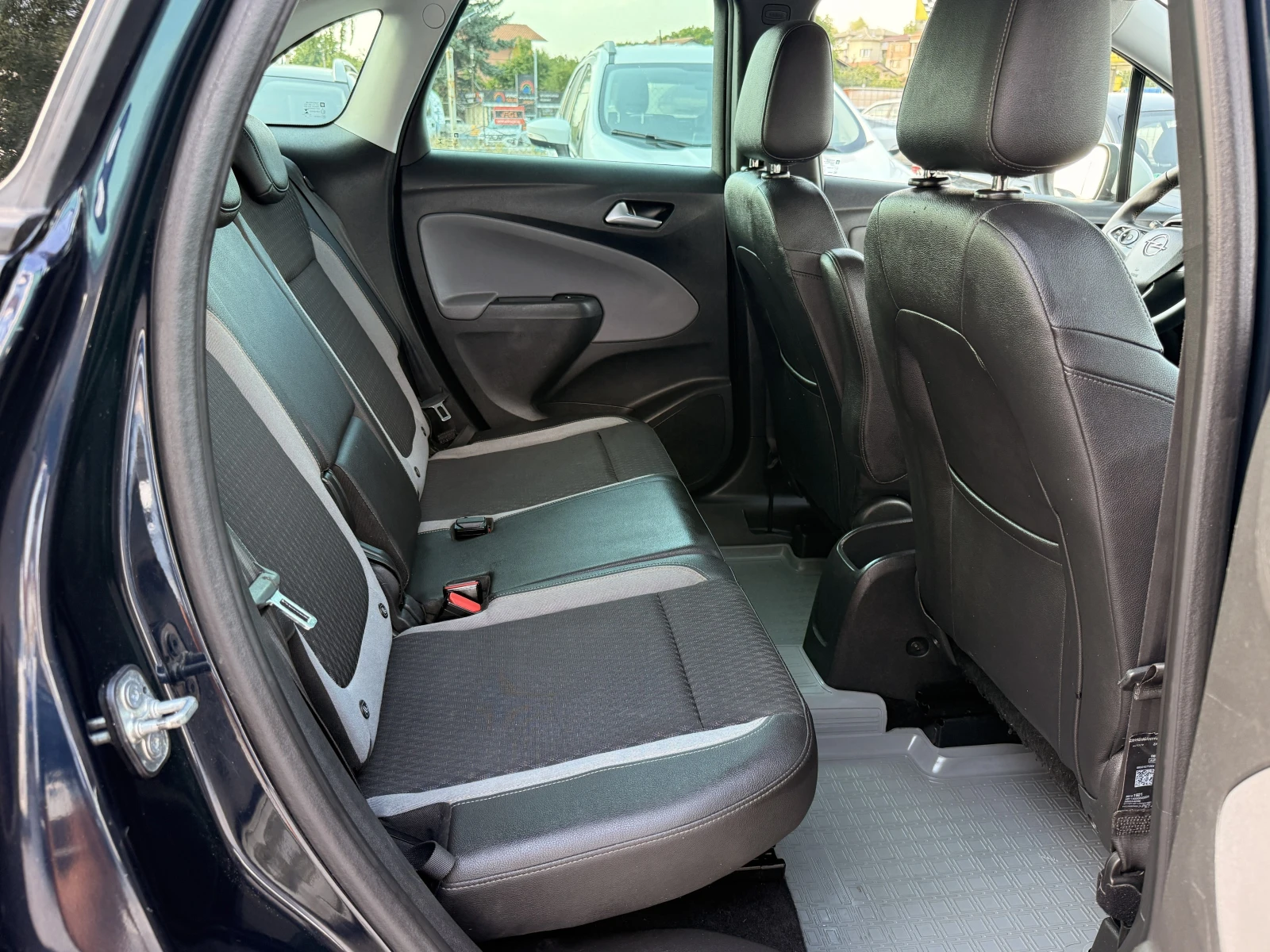 Opel Crossland X 1.2i TURBO;FULL;EURO6;NAVI;TUV;COC, снимка 13 - Автомобили и джипове - 55806523