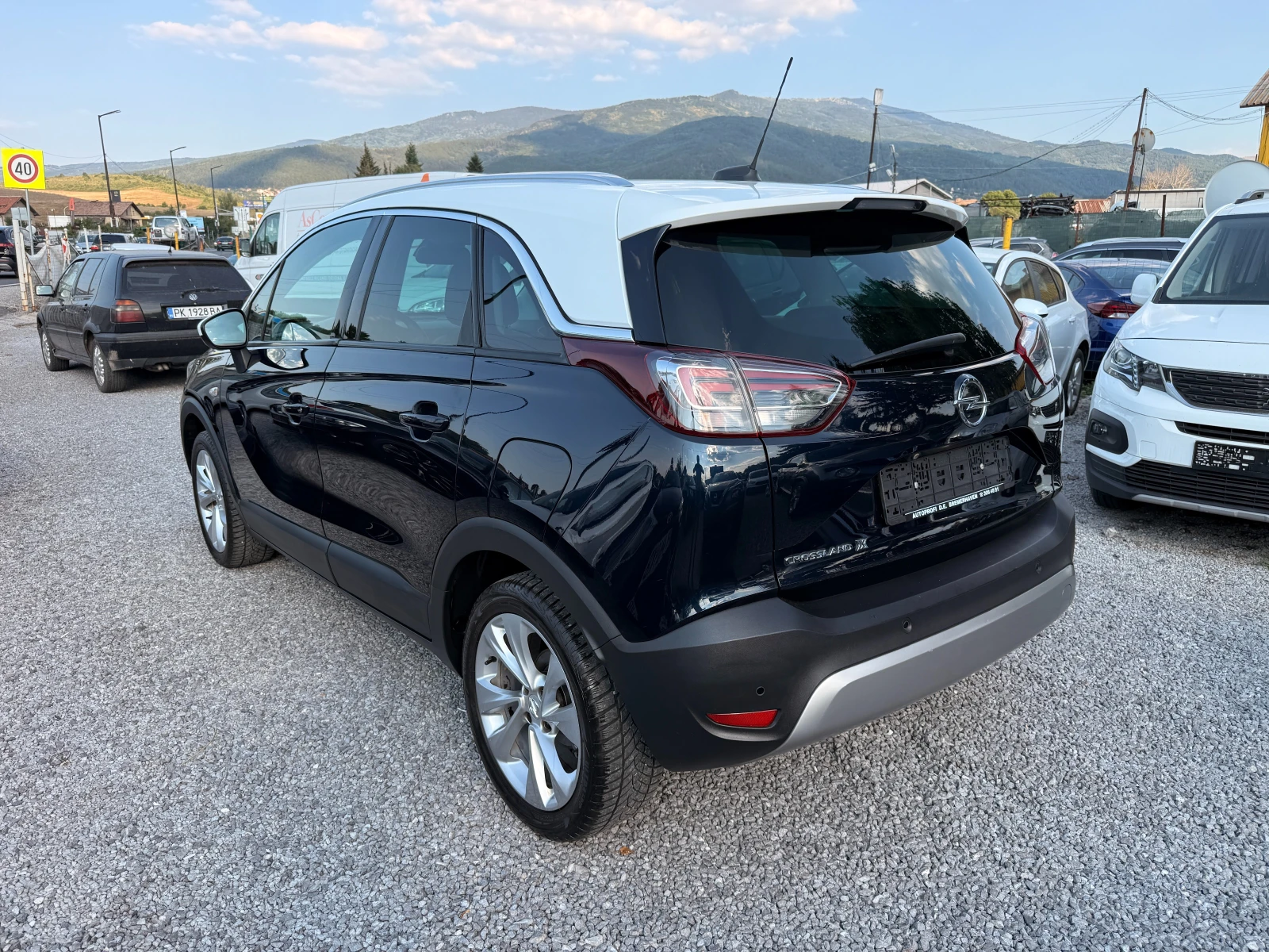 Opel Crossland X 1.2i TURBO;FULL;EURO6;NAVI;TUV;COC, снимка 7 - Автомобили и джипове - 55806523