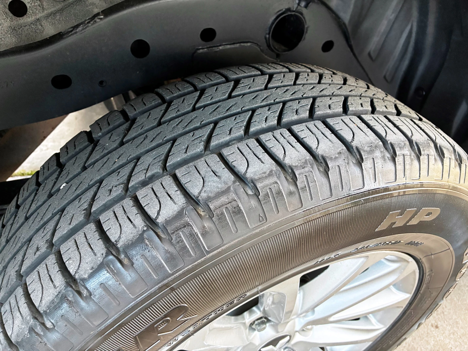 Mitsubishi L200 2..5D Без ръжда!Обслужен!, снимка 9 - Автомобили и джипове - 56307589