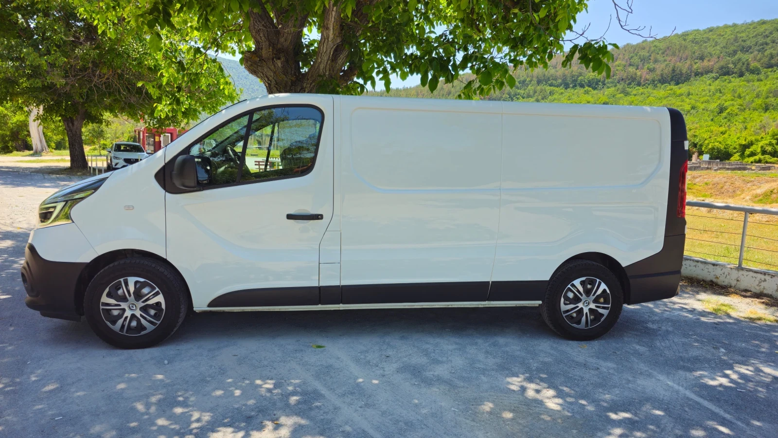 Renault Trafic L2H1 - изображение 5