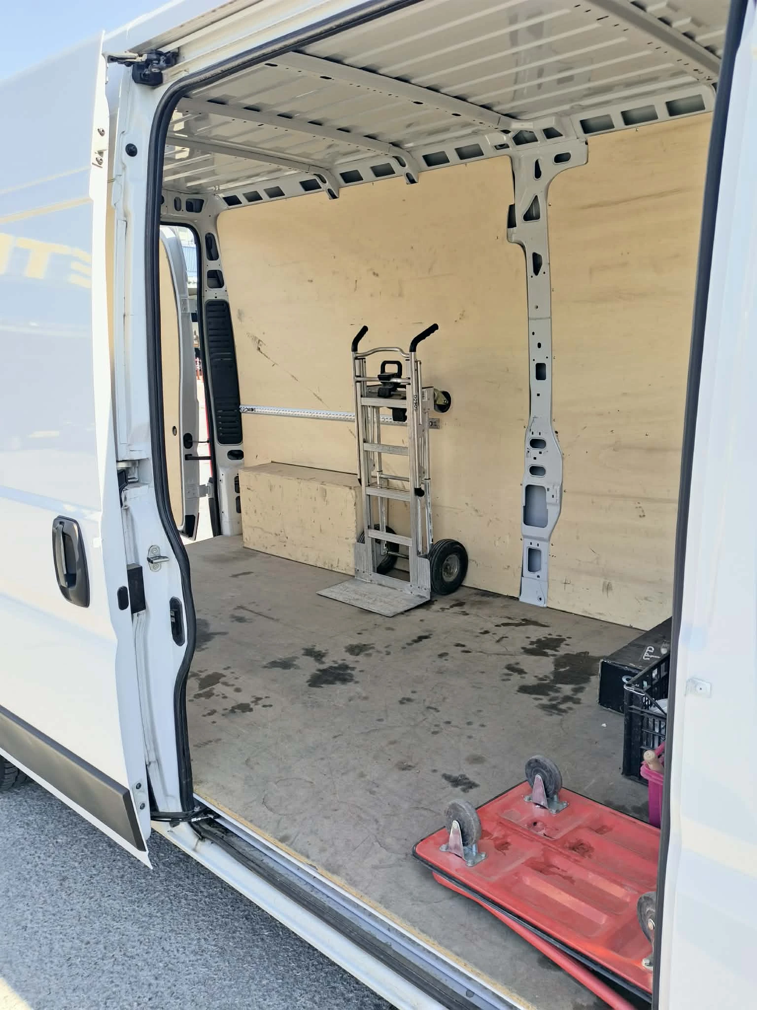 Fiat Ducato Profesional 2.2 multijet, снимка 17 - Бусове и автобуси - 55748061