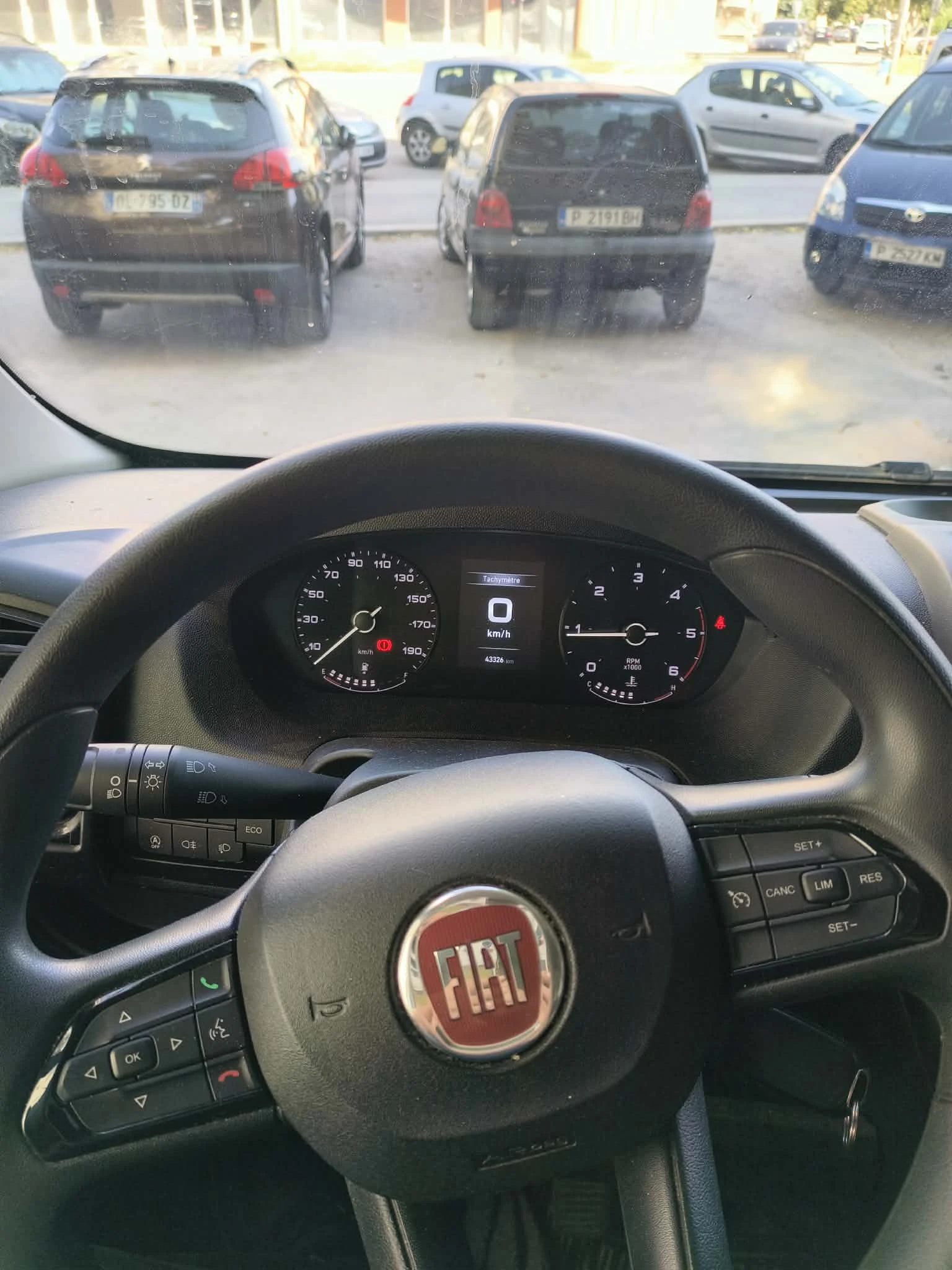 Fiat Ducato Profesional 2.2 multijet, снимка 12 - Бусове и автобуси - 55748061