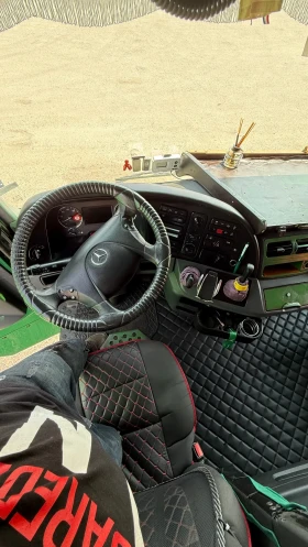 Mercedes-Benz Actros 1844 | Mobile.bg    3