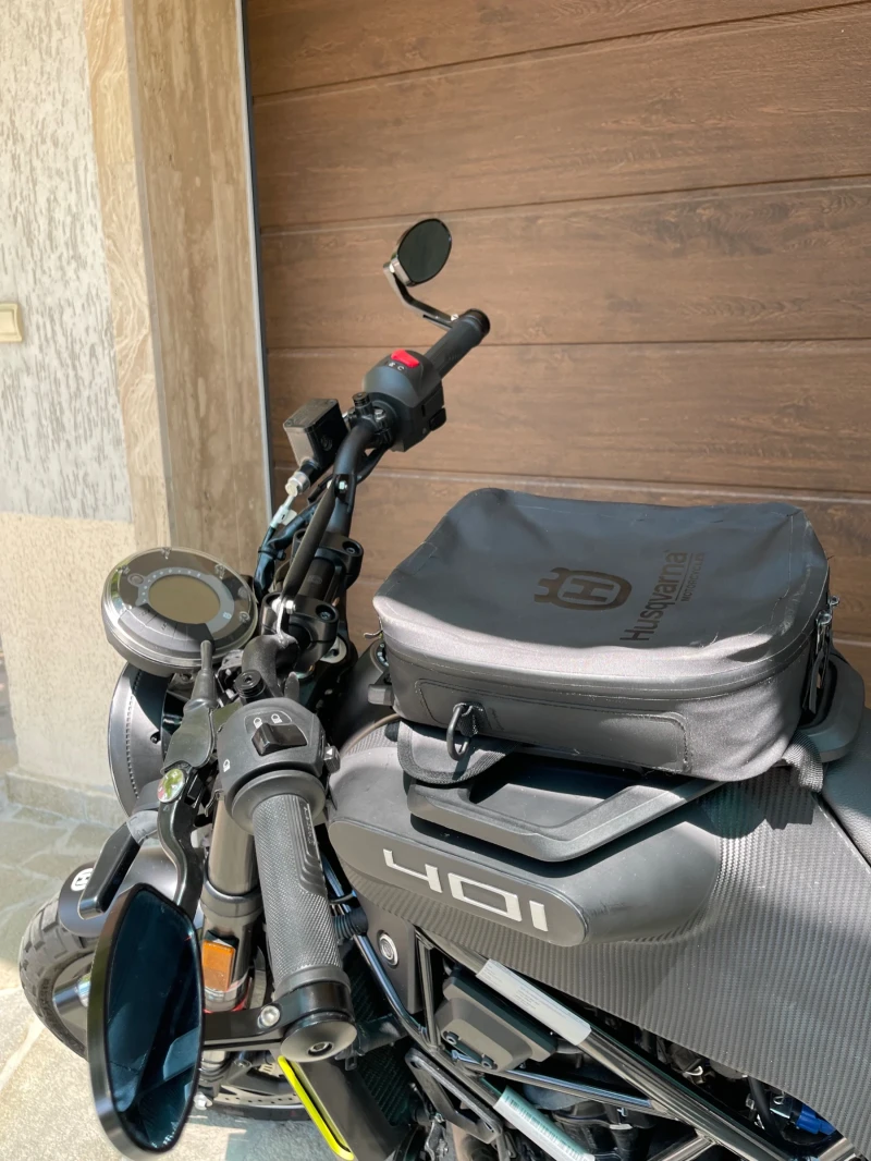 Husqvarna Svartpilen 401, снимка 5 - Мотоциклети и мототехника - 51028522