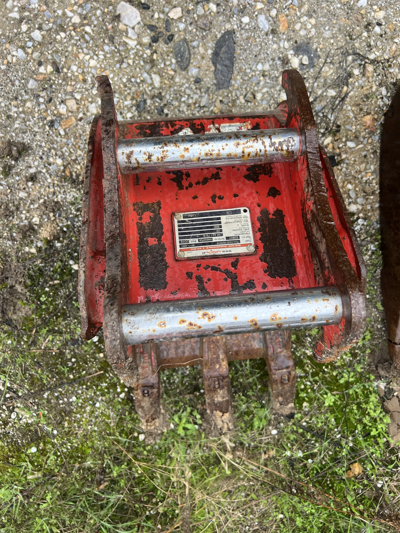   ,      ,  | Mobile.bg   13