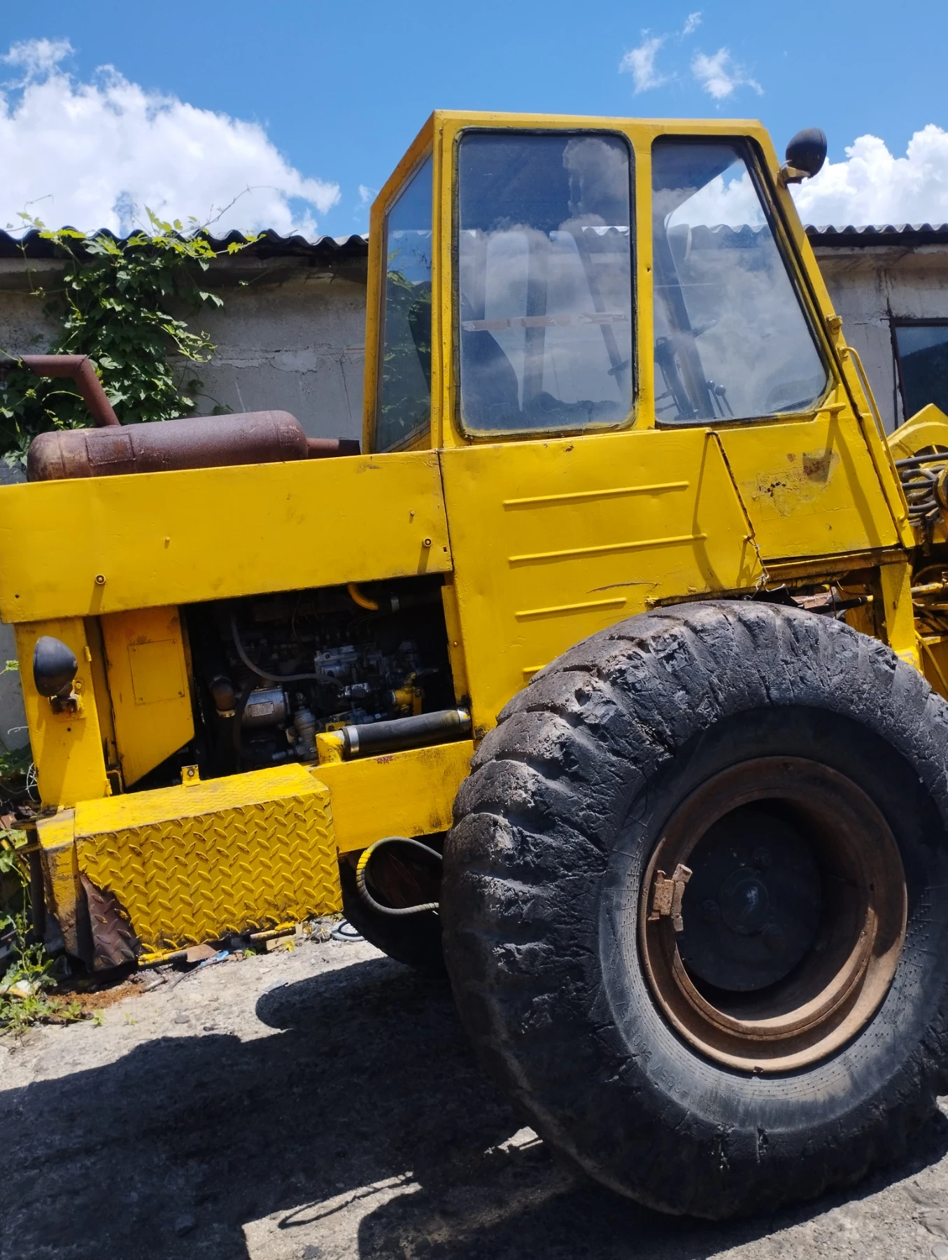 Челен товарач Друга марка L-200, снимка 4 - Индустриална техника - 54854267