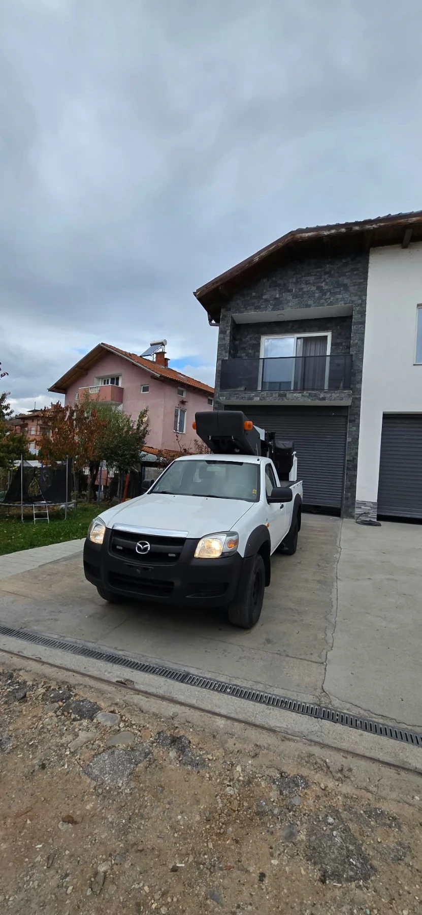 Автовишка Друга марка Mazda , снимка 9 - Индустриална техника - 56732190