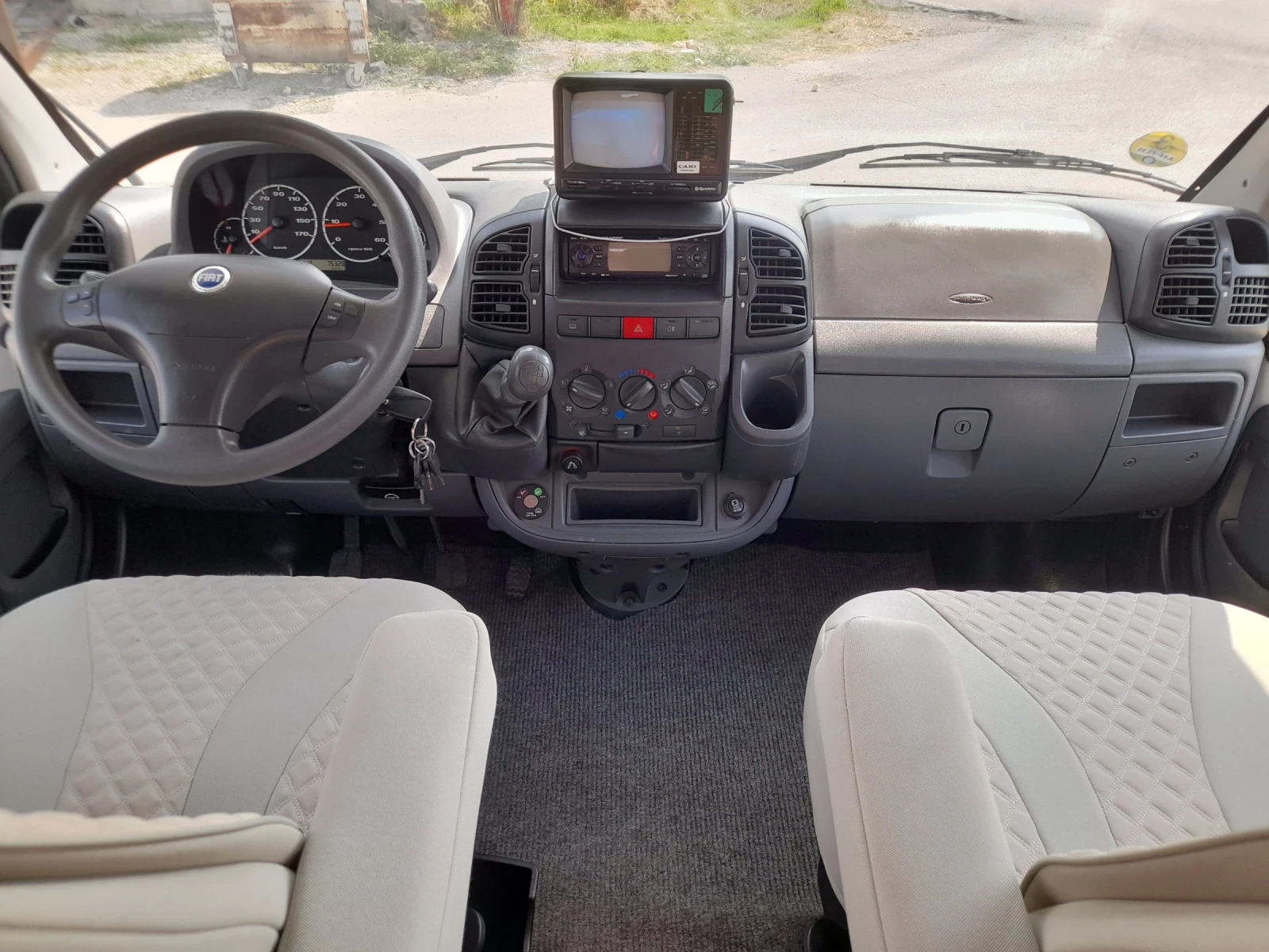 Кемпер Fiat ДОКАТО, снимка 7 - Каравани и кемпери - 55831725