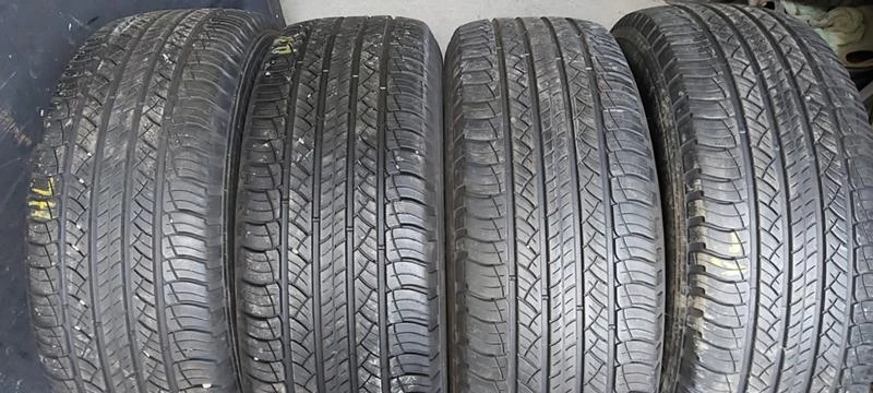 Гуми Летни 225/65R16, снимка 1 - Гуми и джанти - 32906043