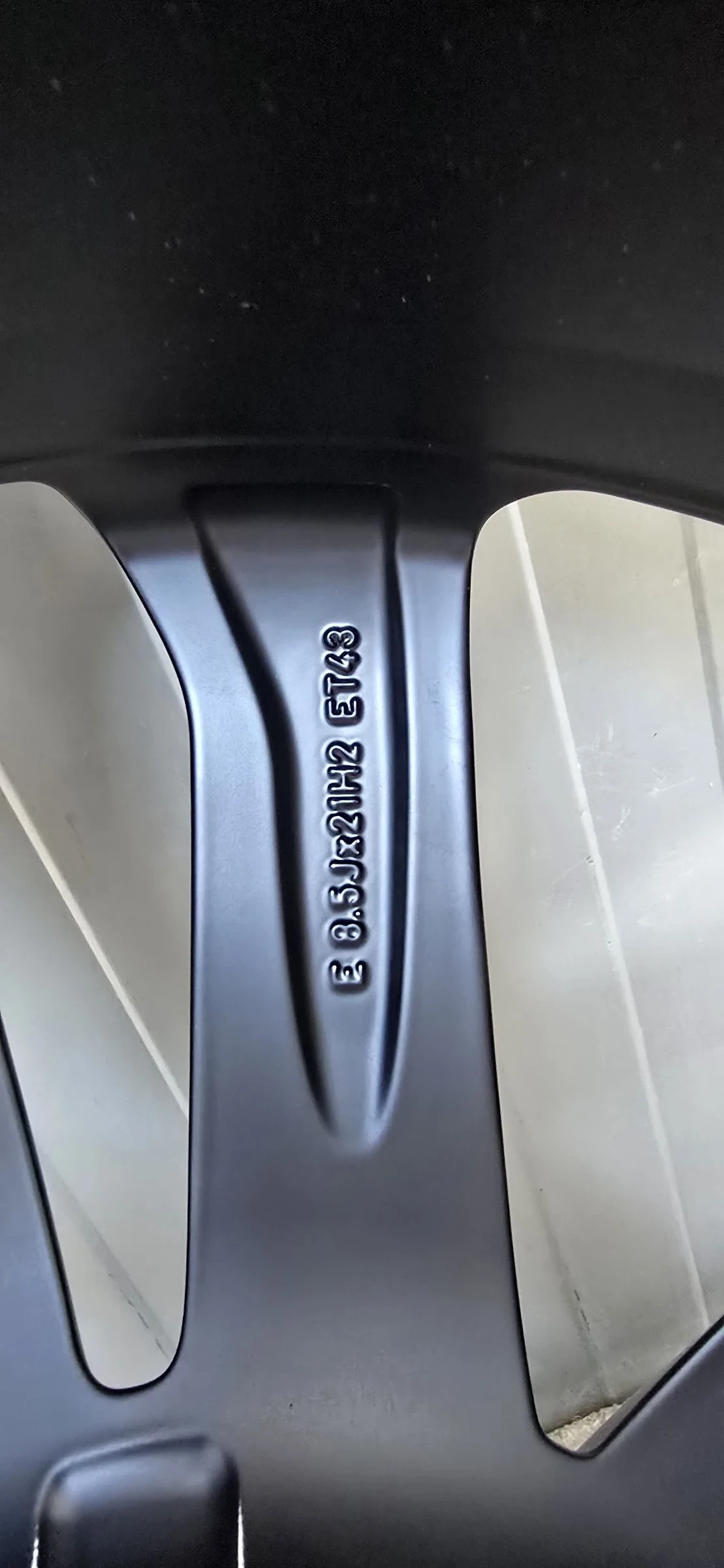 ���� � ������ 255/35R21 �� Audi S6 | Mobile.bg � ����������� 17