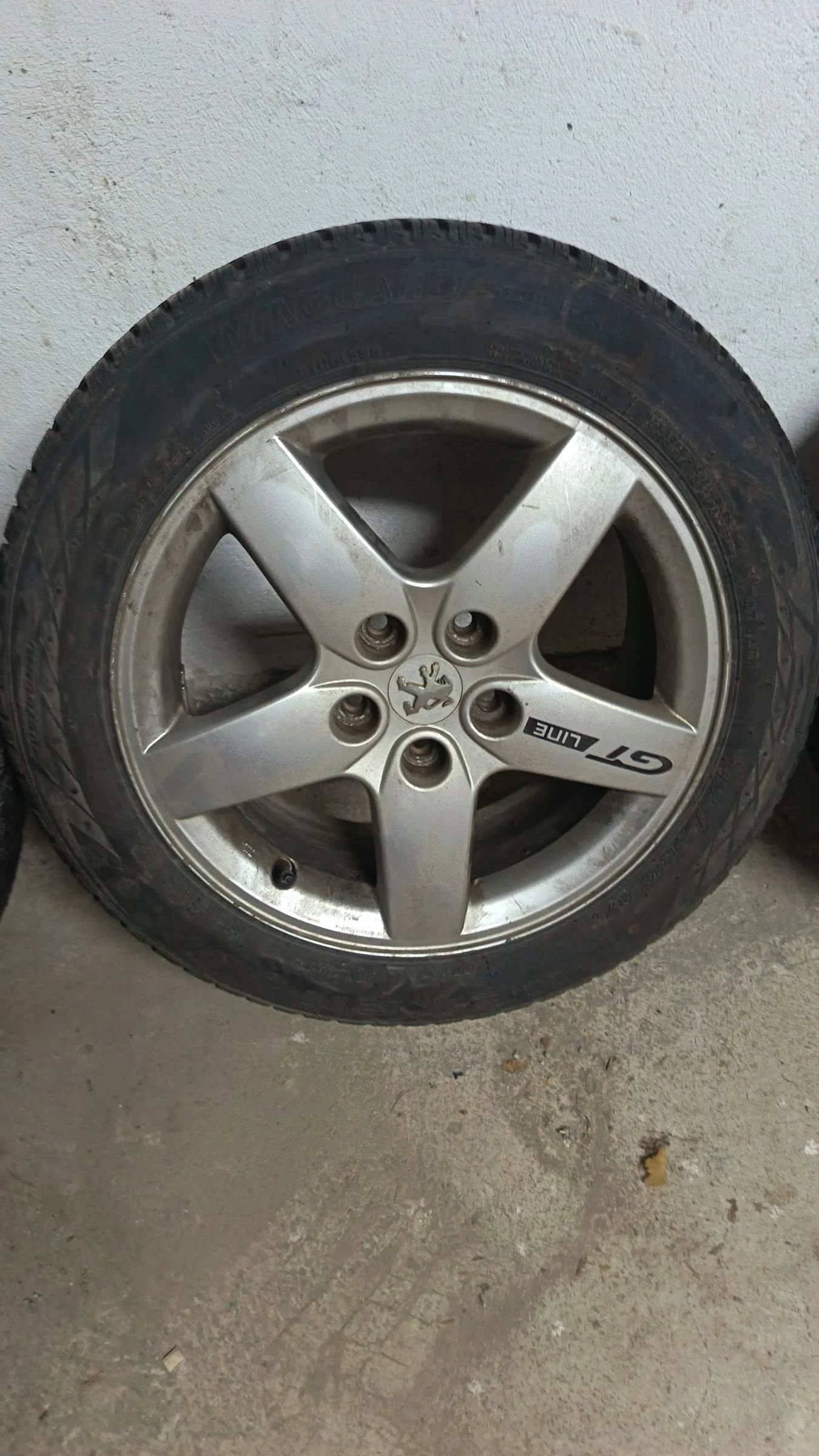 ���� � ������ 195/60R16 �� Peugeot 407 | Mobile.bg � ����������� 5