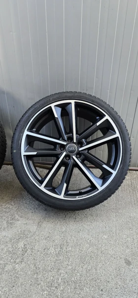        255/35R21  Audi S6