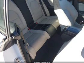 Mercedes-Benz E 400 4MATIC #УНИКАТ# !KAMEPИ!, снимка 8