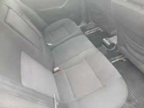 VW Golf 1.6клима    капариран, снимка 5