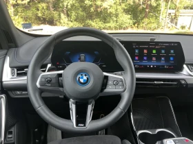 BMW iX1 eDrive20, снимка 13