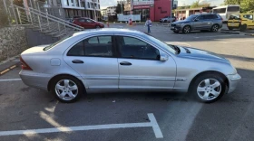 Mercedes-Benz C 200, снимка 3