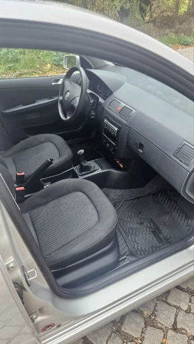 Skoda Fabia 1.2 i, снимка 7 — Bazar.bg Skoda Fabia 1.2 i, снимка 7