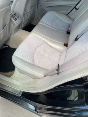 Mercedes-Benz 220, снимка 6