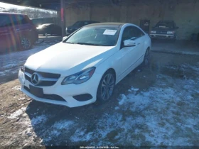 ������ Mercedes-Benz E 400