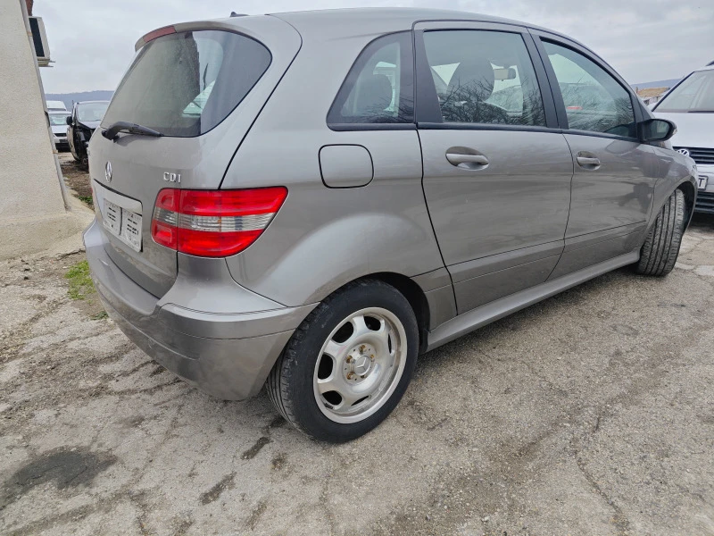 Mercedes-Benz B 200 W245, снимка 6 - Автомобили и джипове - 45192373