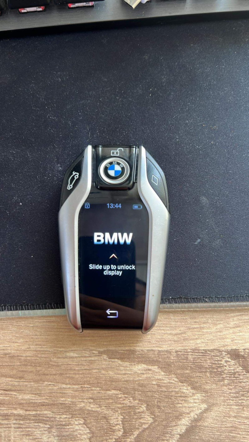 BMW 730 Xdrive , снимка 3 - Автомобили и джипове - 45627211