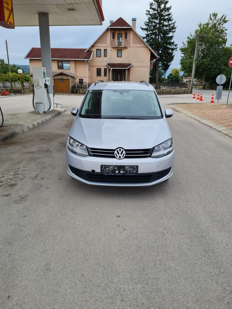 VW Sharan 2.0куб.140к.с. 2010г. , снимка 1 - Автомобили и джипове - 47195006