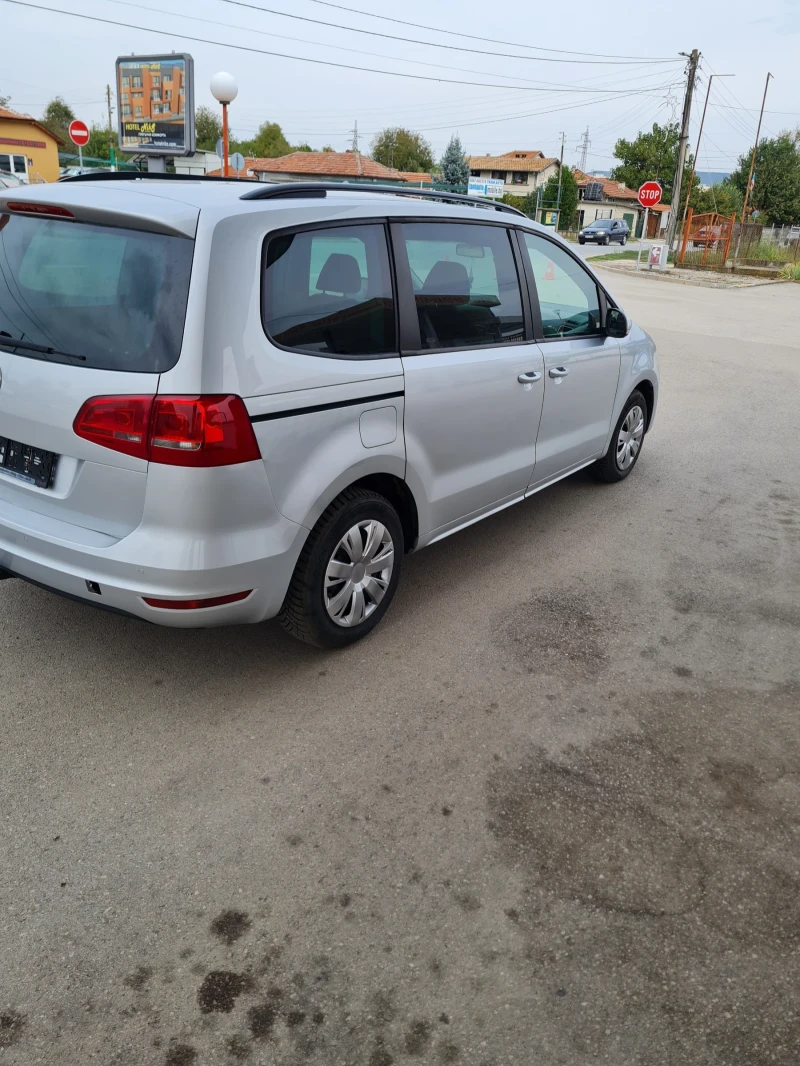 VW Sharan 2.0куб.140к.с. 2010г. , снимка 3 - Автомобили и джипове - 47195006