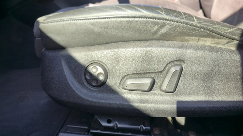 Audi A4 3.2 quattro, снимка 15 - Автомобили и джипове - 48233156